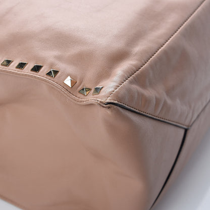 Valentino Garavani Nappa Medium Rockstud Soft Tote Soft Noisette 11 of 18