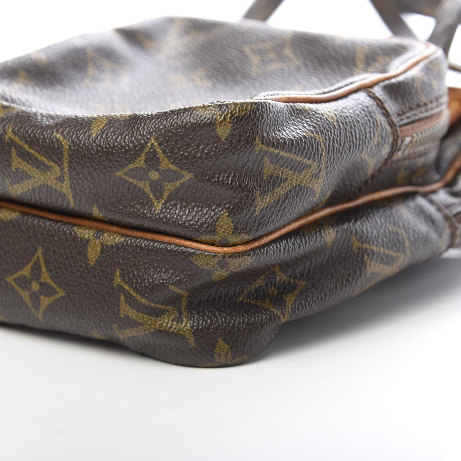 Louis Vuitton Monogram Amazone PM 10 of 16