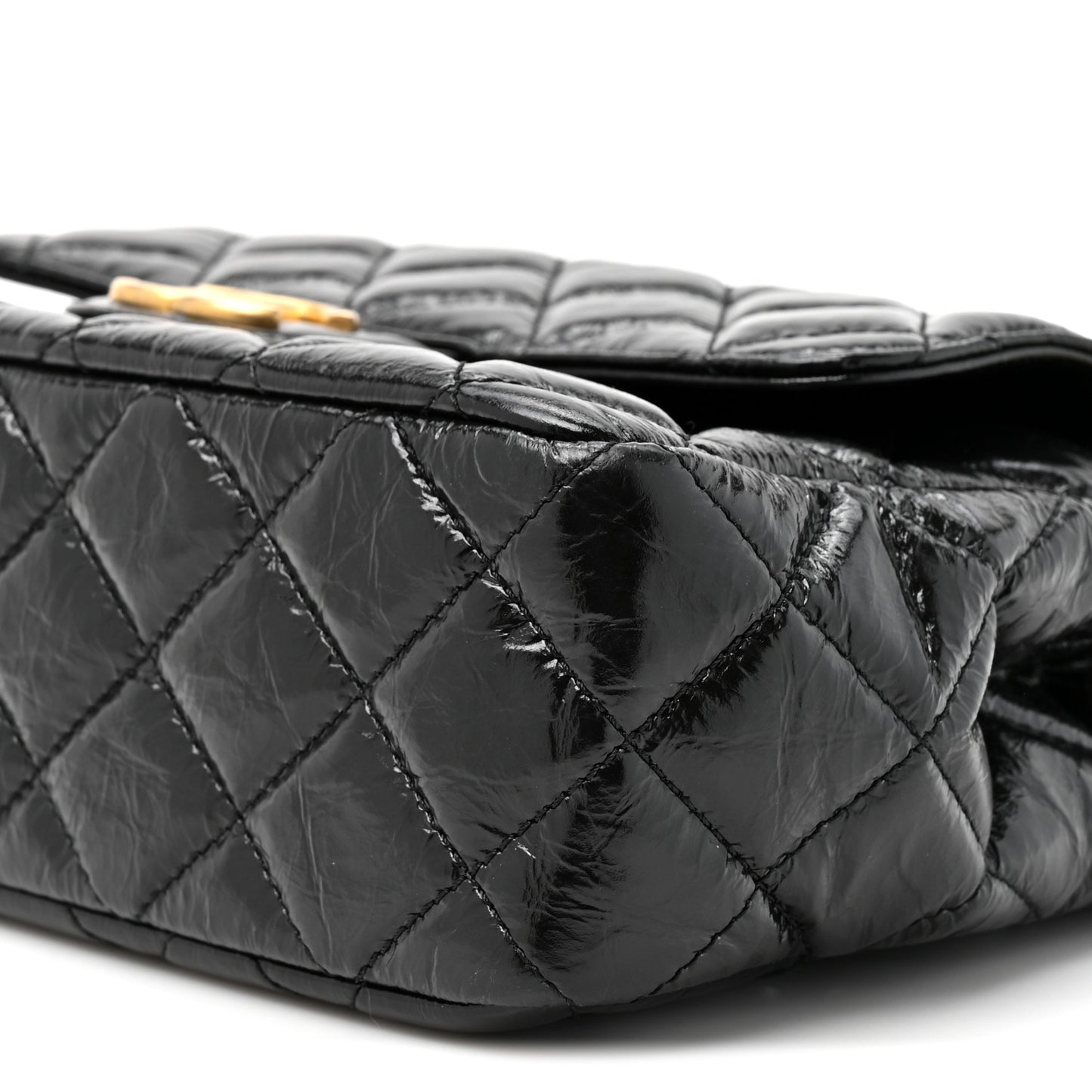 Shiny Crumpled Calfskin Quilted Wavy CC Hobo Black