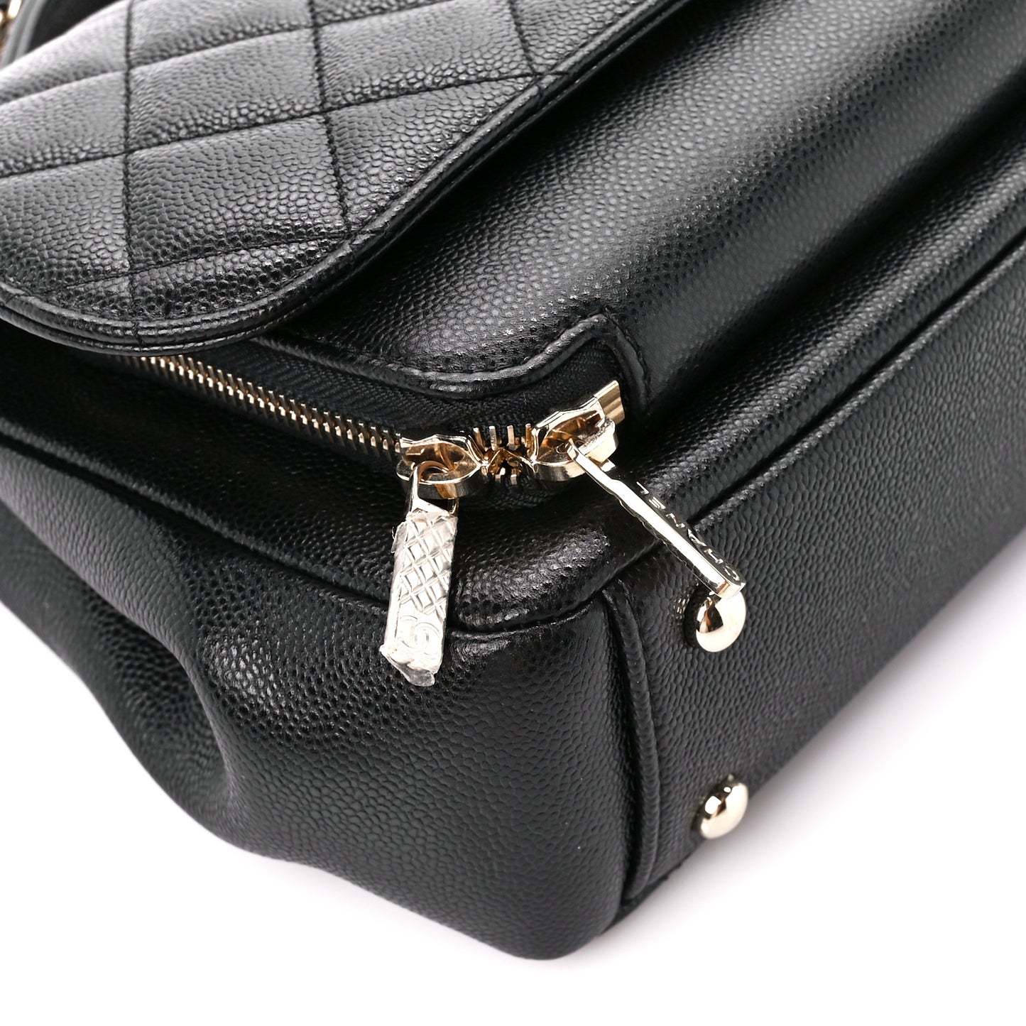 Caviar Quilted Medium Business Affinity Flap Black