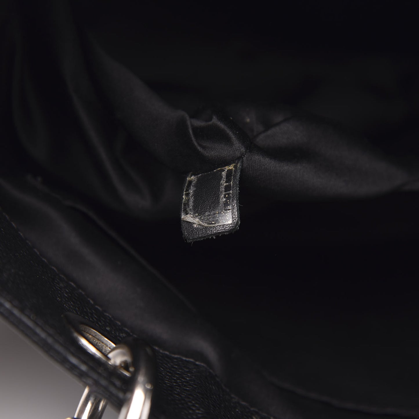 Caviar Quilted Grand Shopping Tote GST Black