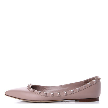Valentino Garavani Calfskin Lacquered Monochrome Rockstud Ballerina Flats 36.5 Poudre 1 of 12