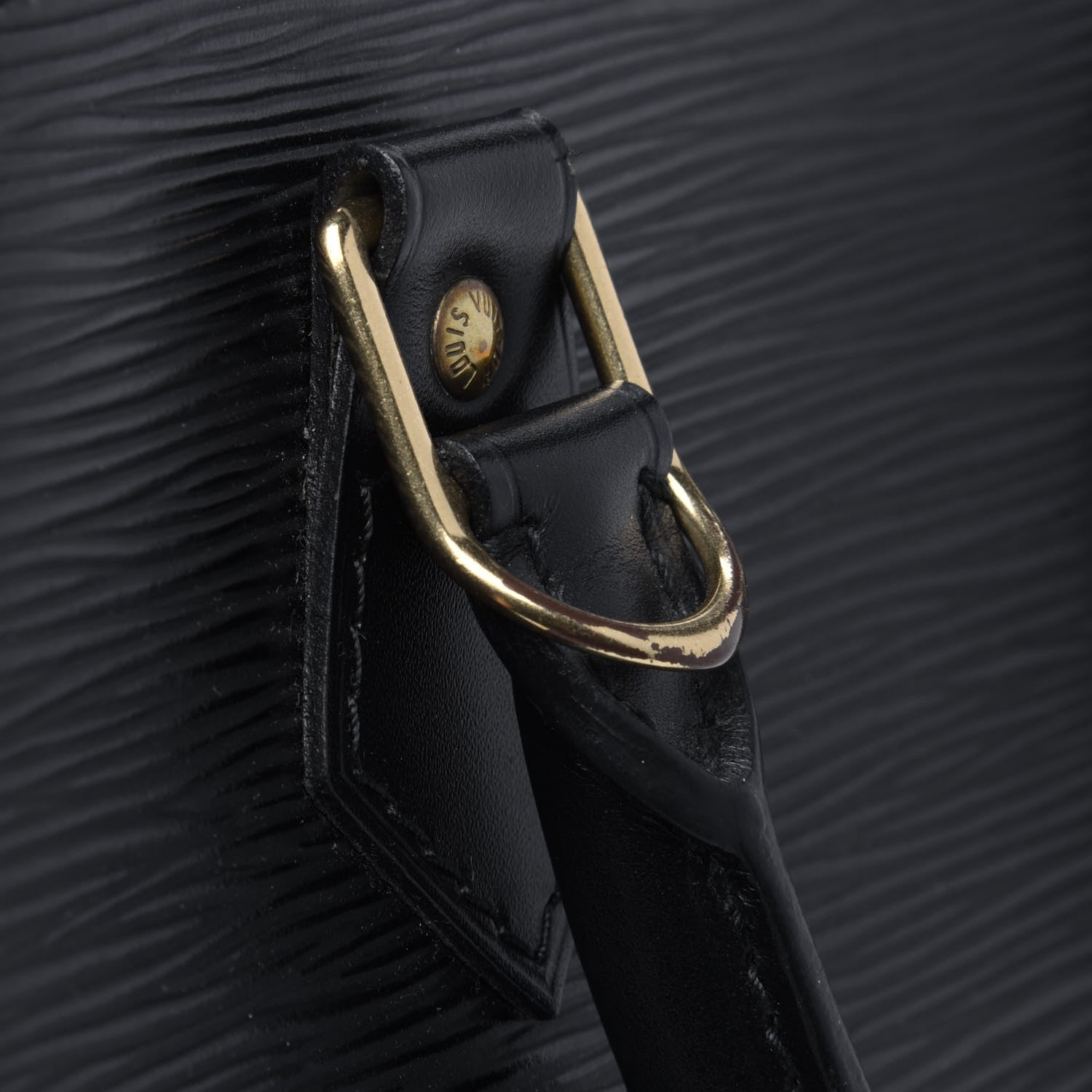 Louis Vuitton Epi Alma PM Black 27 of 28