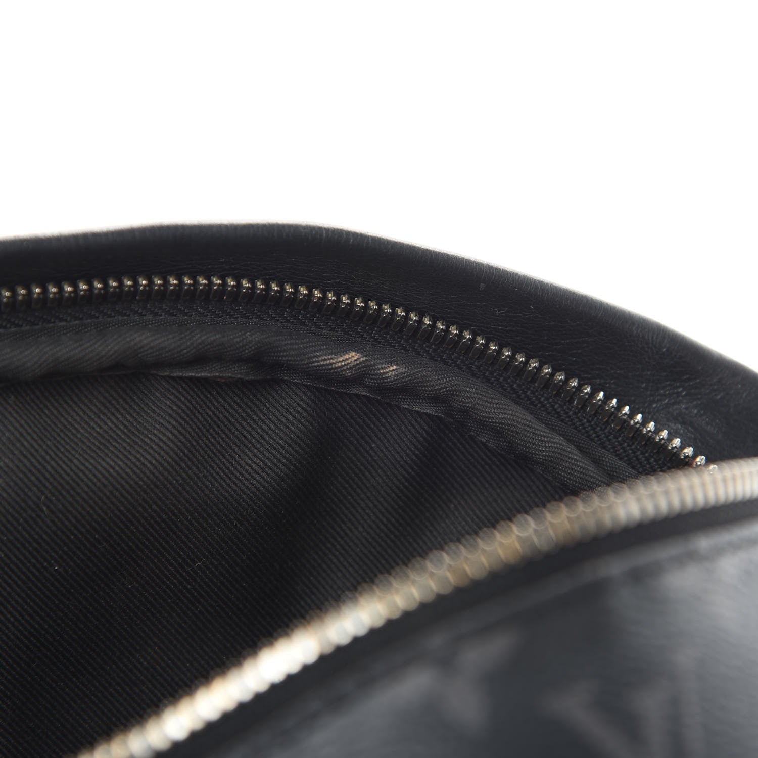 Louis Vuitton Monogram Eclipse Discovery Bumbag 11 of 16