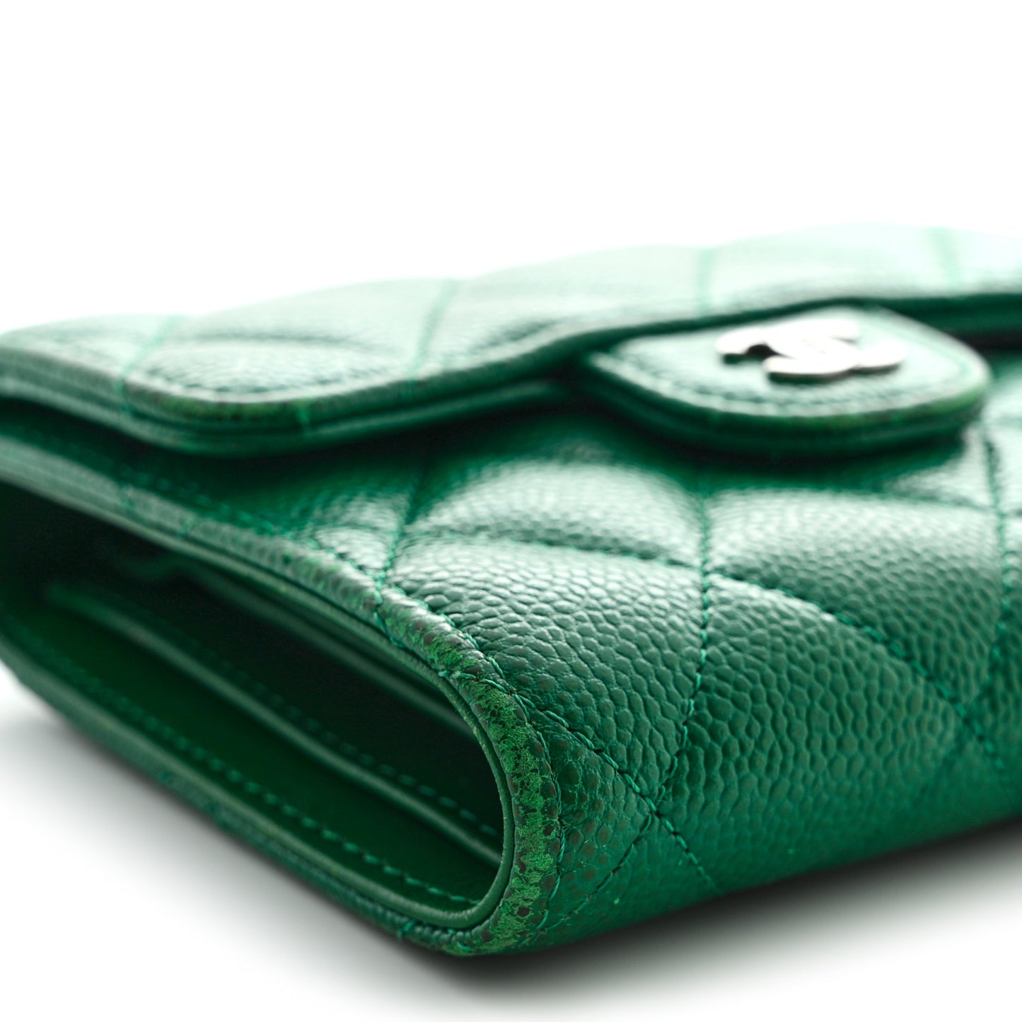 Caviar Quilted Compact Flap Wallet Green