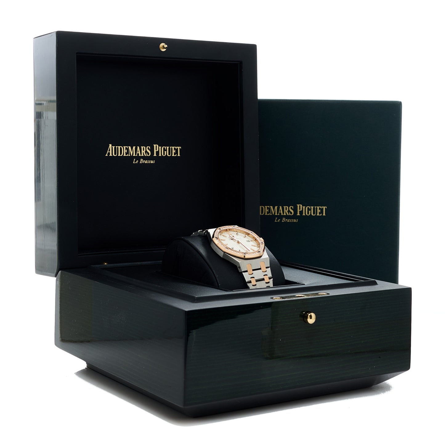 Stainless Steel 18K Rose Gold Diamond 33mm Royal Oak Quartz Watch White 67651SR.ZZ.1261SR.01