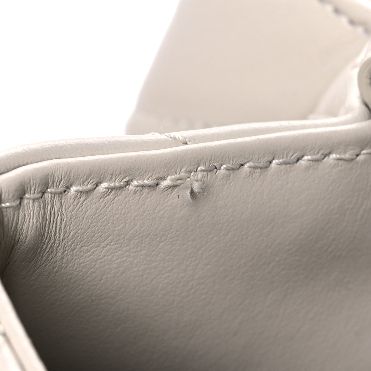 Calfskin Y Quilted Monogram Medium Loulou Chain Satchel Blanc Vintage