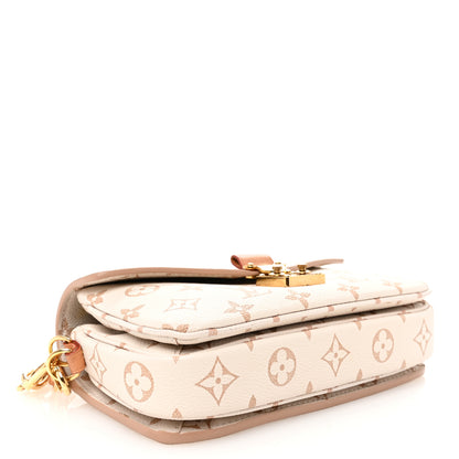 Louis Vuitton Monogram Dune Pochette Metis East West 4 of 10