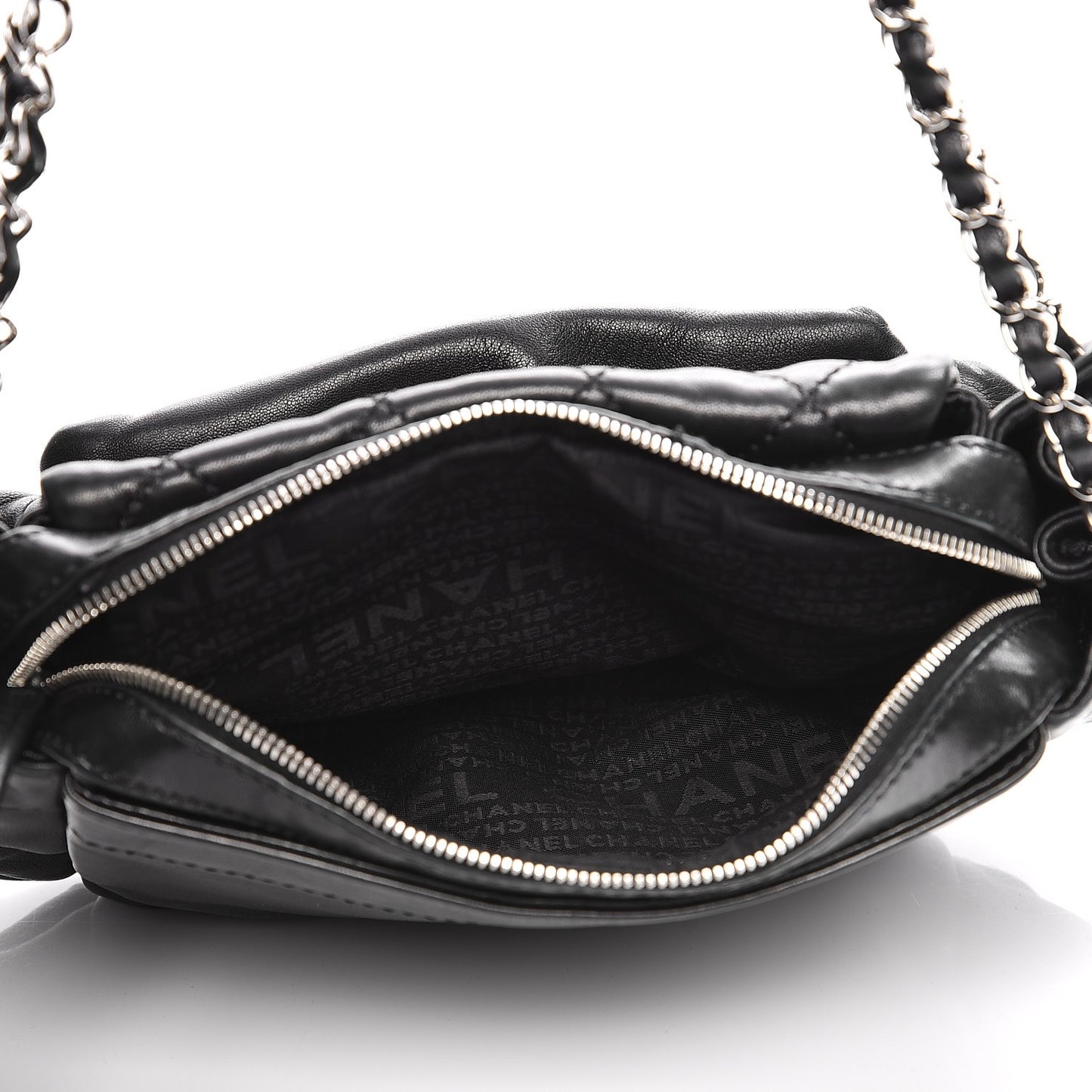 Lambskin Diamond Stitch Shoulder Bag Black