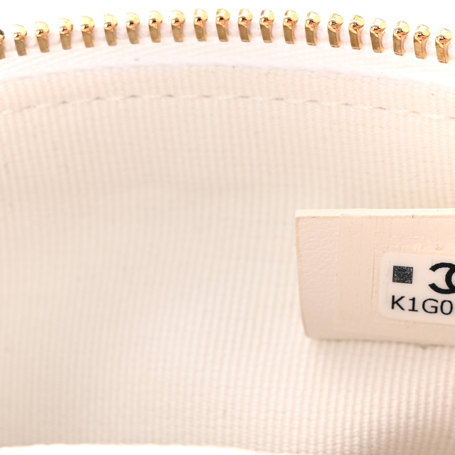 Chanel Caviar Quilted Hobo Clutch With Chain White 7 of 11