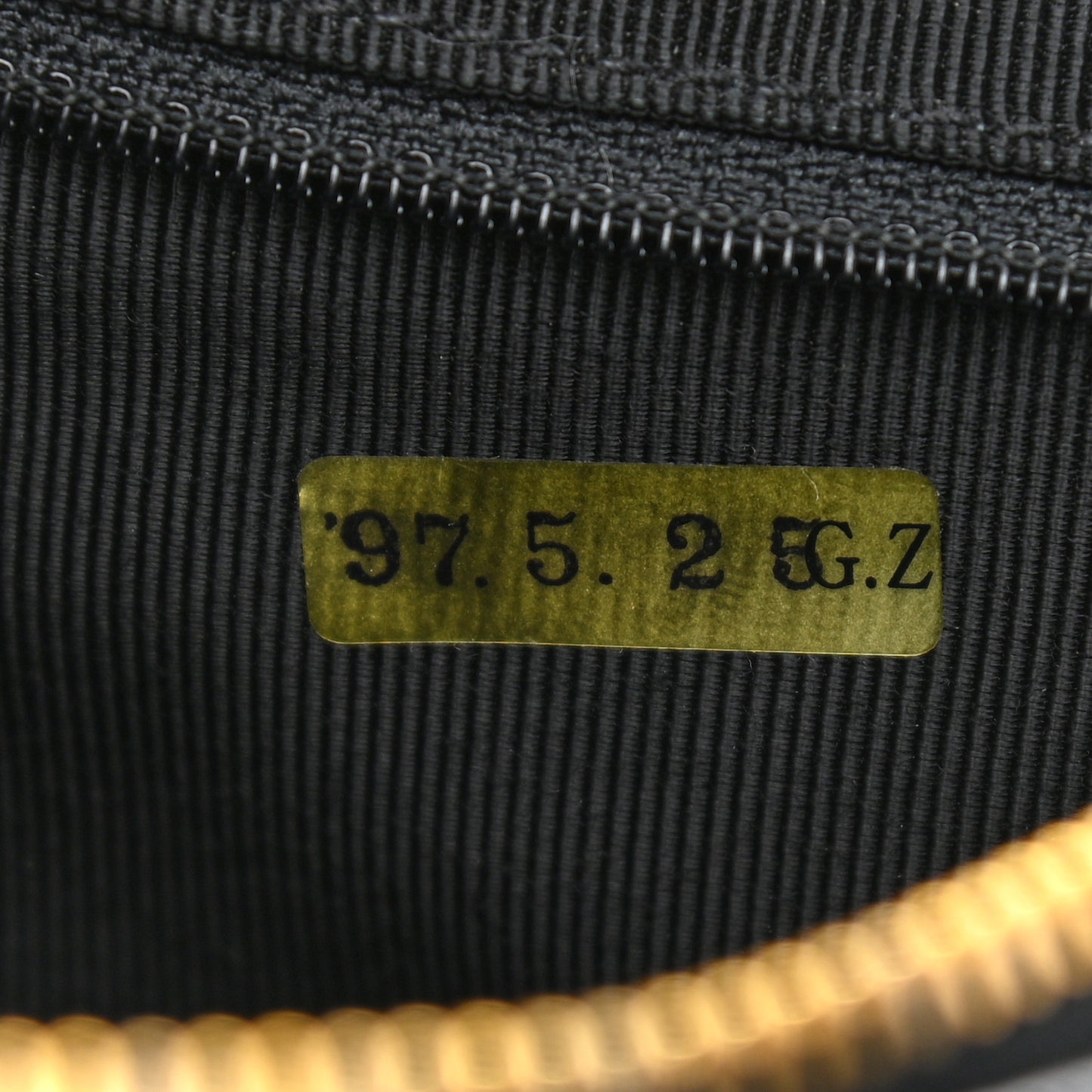 Caviar Shoulder Bag Black