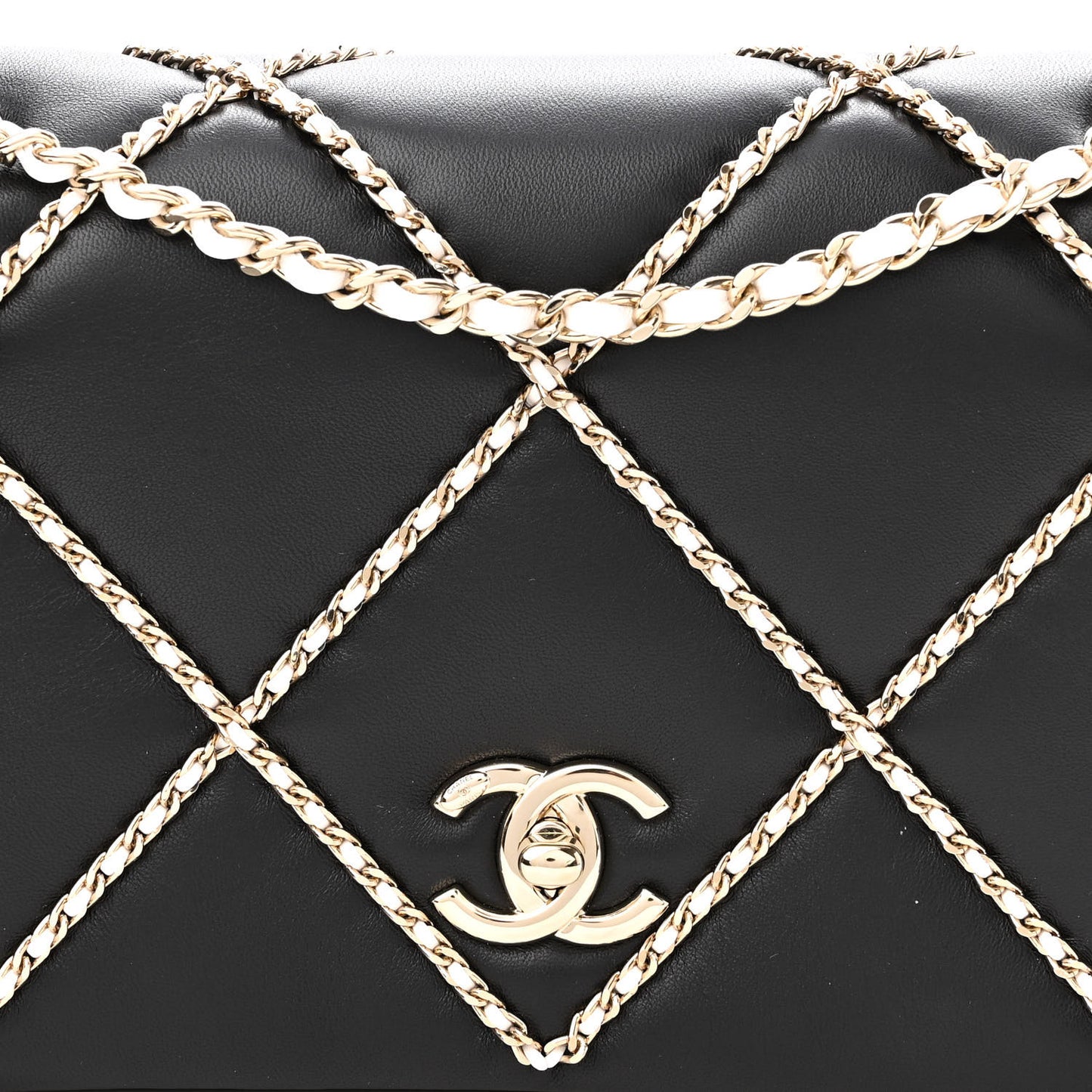 Lambskin Small Entwined Chain Flap Black