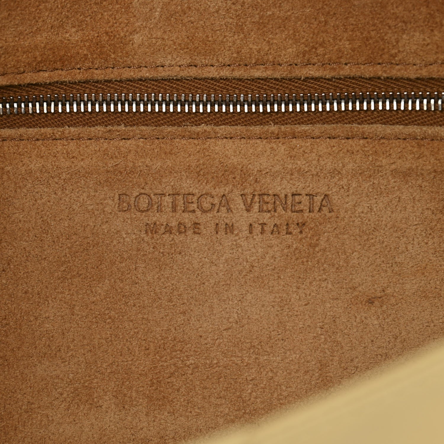Bottega Veneta Paper Calfskin Intrecciato Stretch Cassette Beige 6 of 9