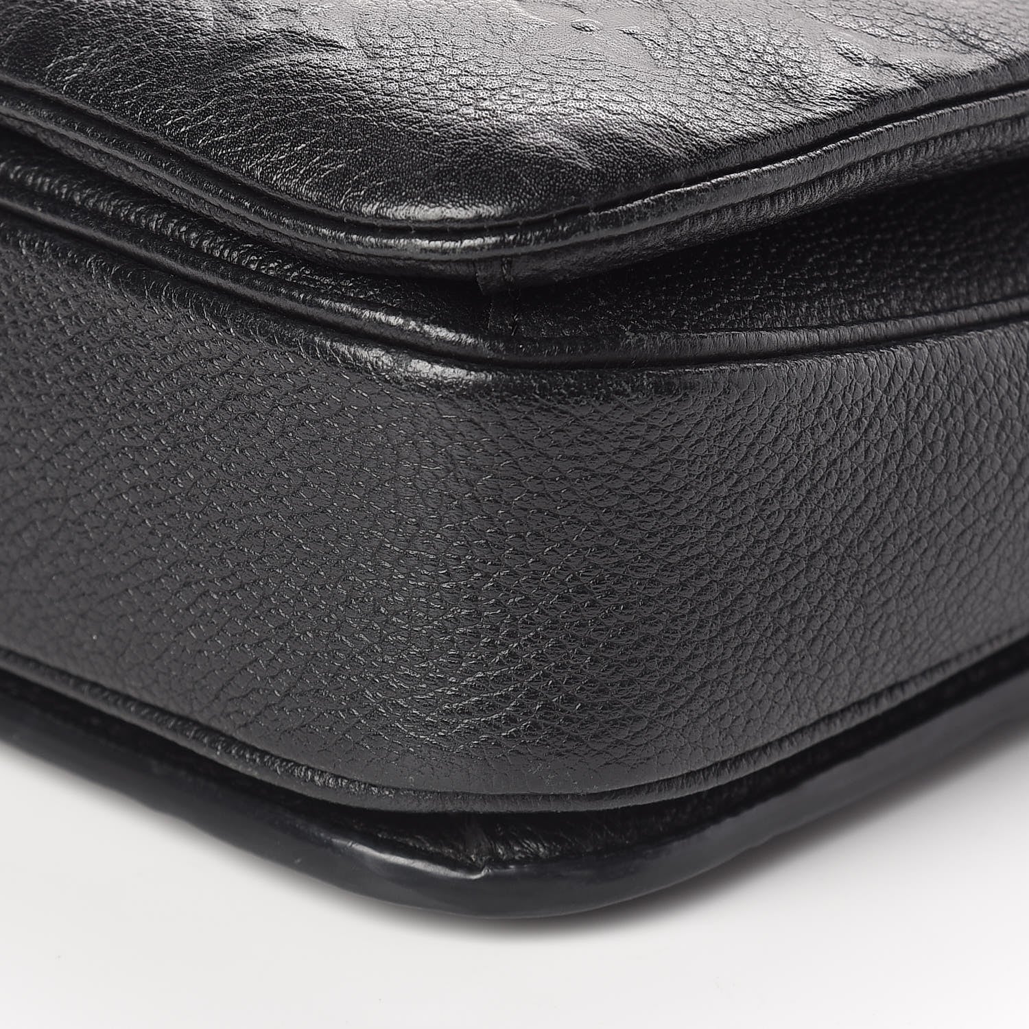 Louis Vuitton Empreinte Pochette Metis Black 10 of 10