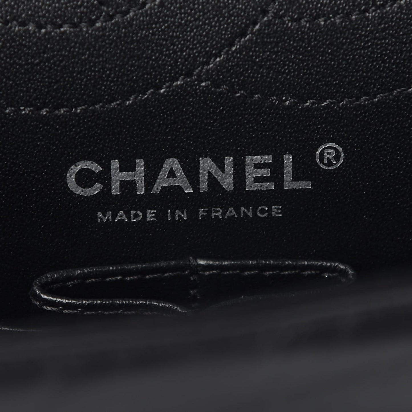 Aged Calfskin Chevron Quilted 2.55 Reissue 226 So Black