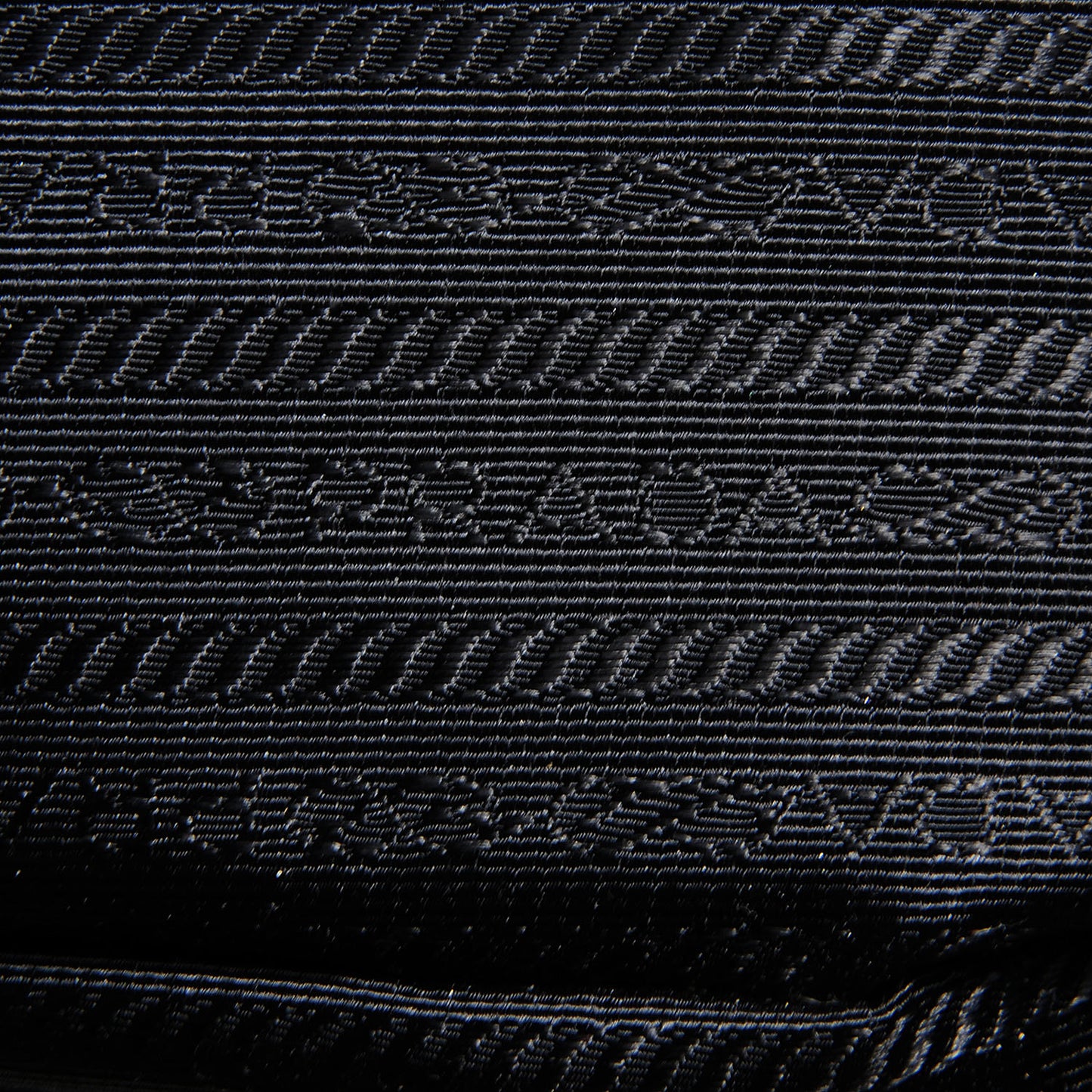 Saffiano Lux Large Double Zip Tote Nero Black