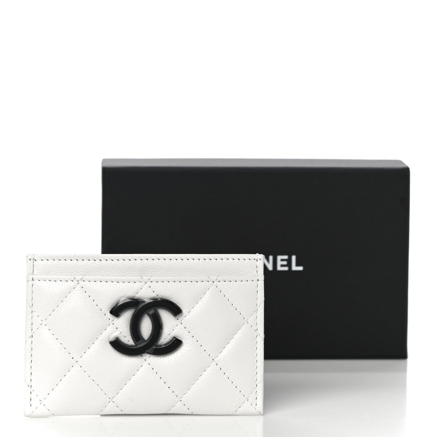 Caviar Quilted My Everything Card Holder White Black