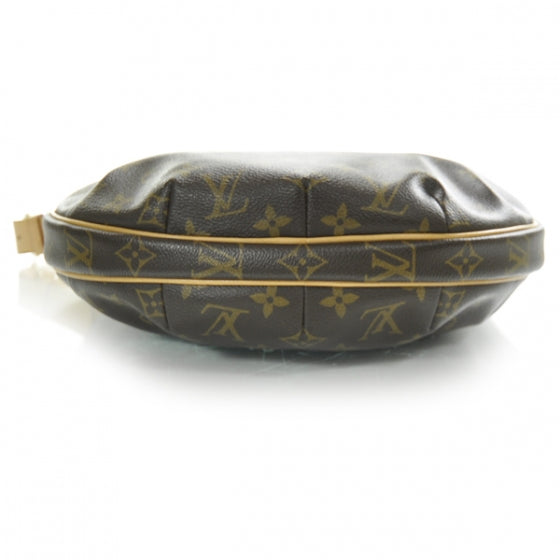 Monogram Croissant MM