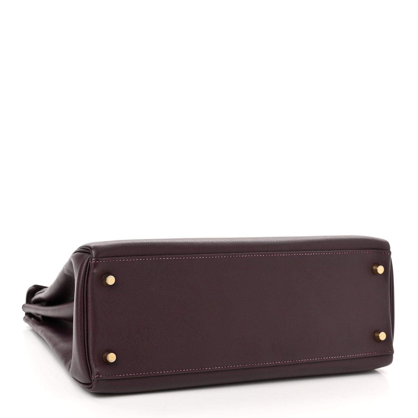 Epsom Kelly Retourne 32 Raisin