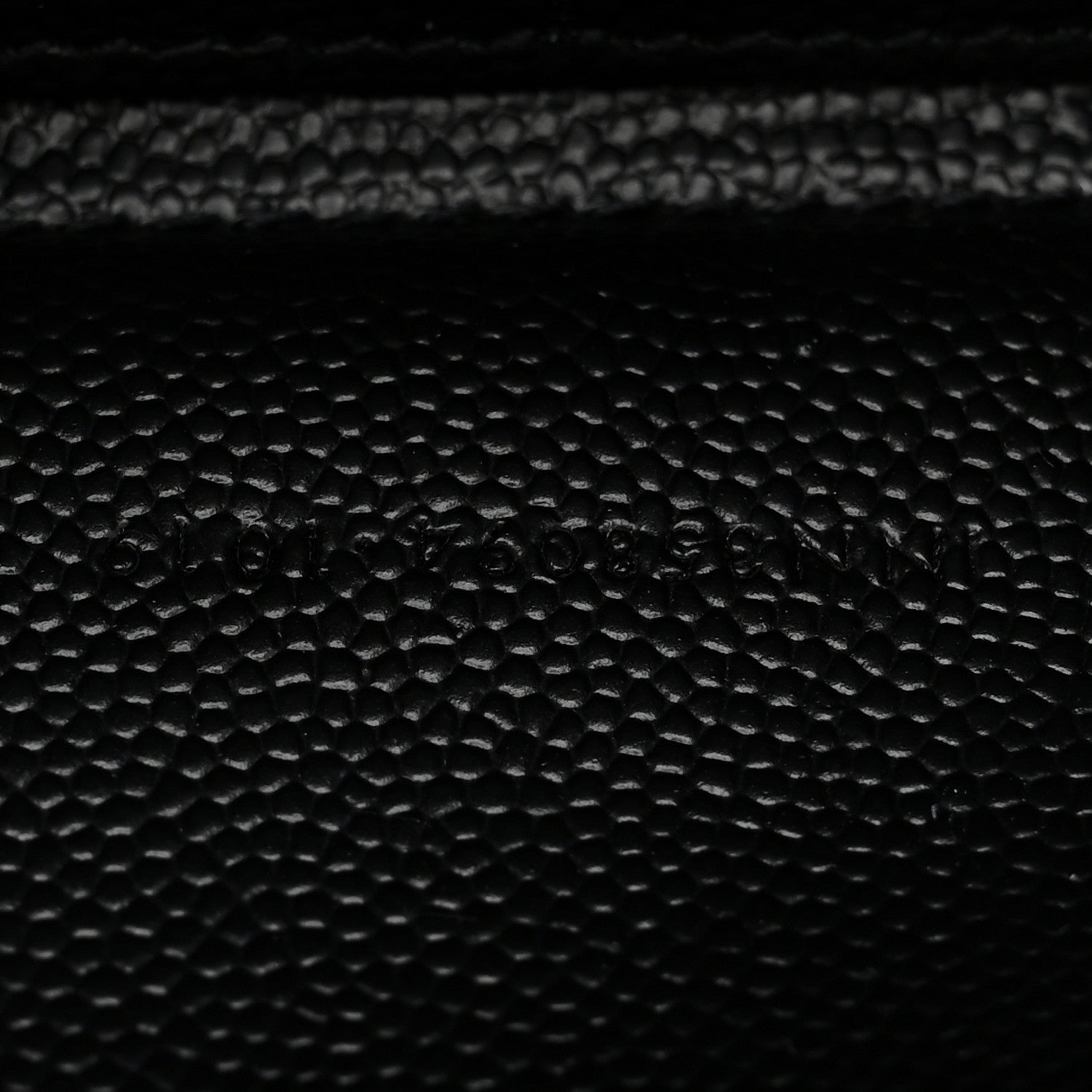 Saint Laurent Grain De Poudre Matelasse Chevron Monogram Monochrome Zip Around Wallet Black 6 of 8