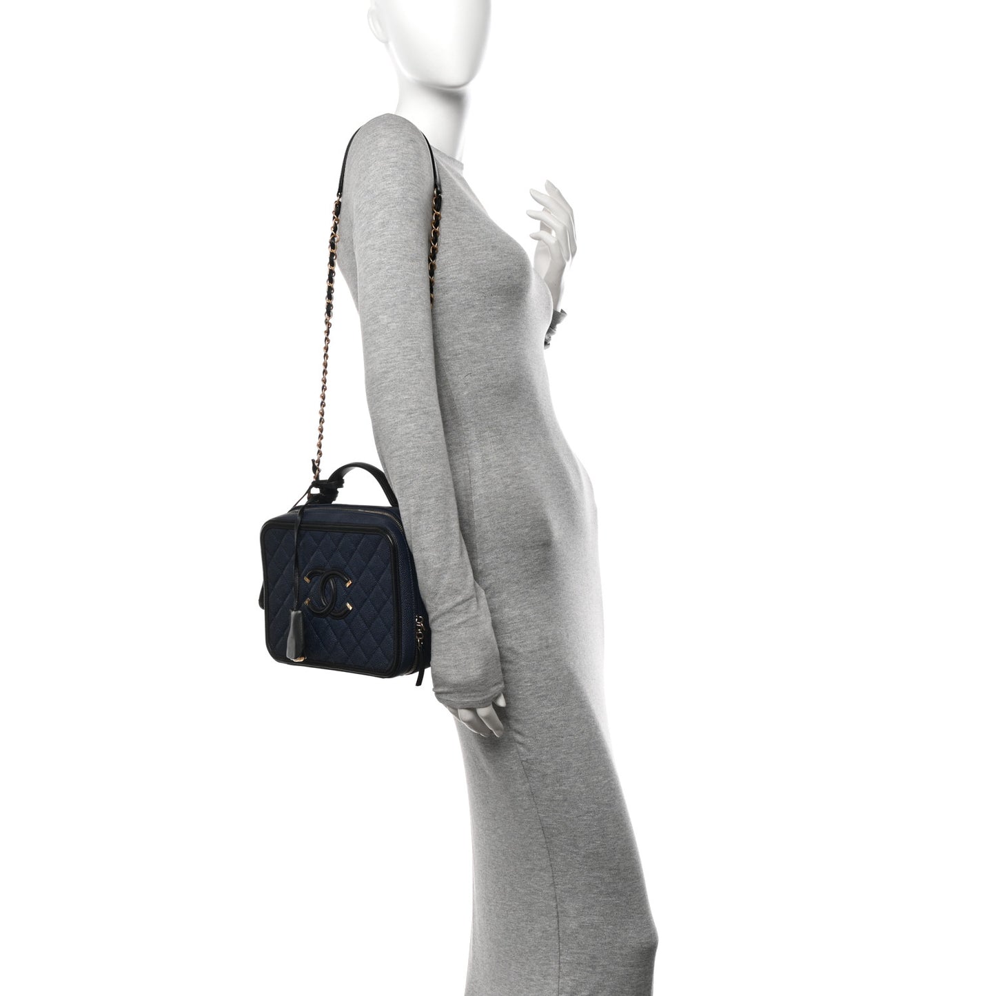 Caviar Quilted Large CC Filigree Vanity Case Navy Black
