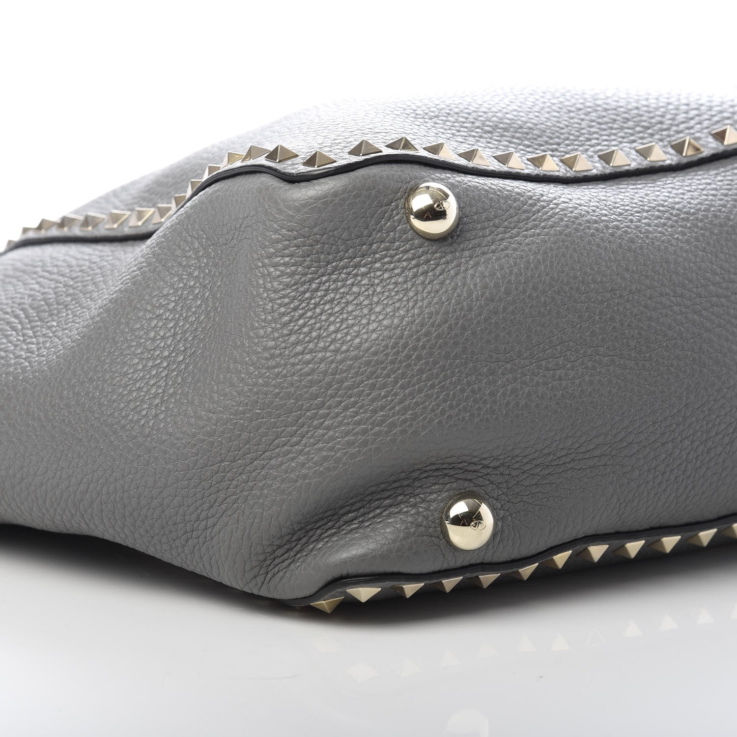 Valentino Garavani Pebbled Calfskin Medium Rockstud Tote Grey 8 of 11