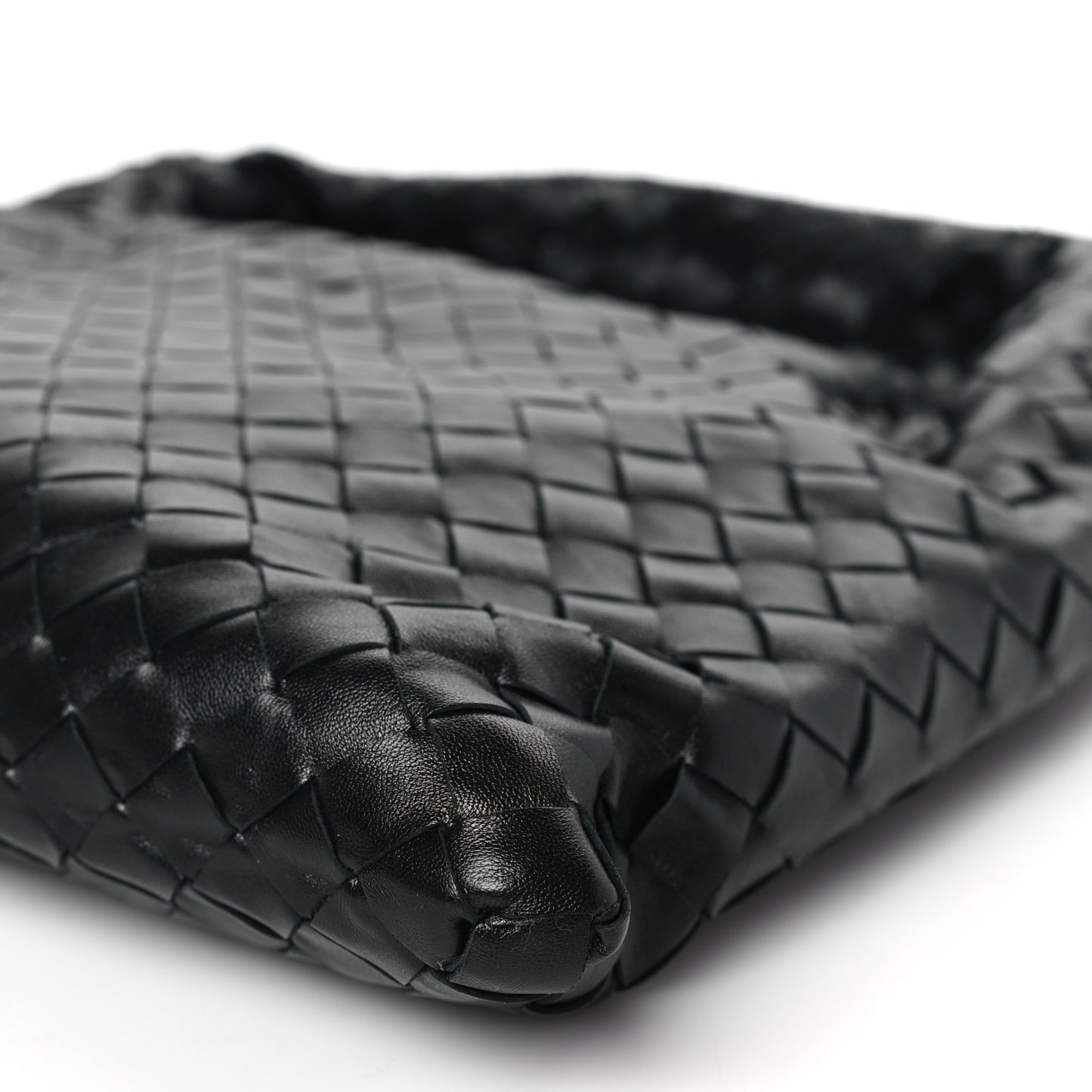 Calfskin Intrecciato Small Hop Black