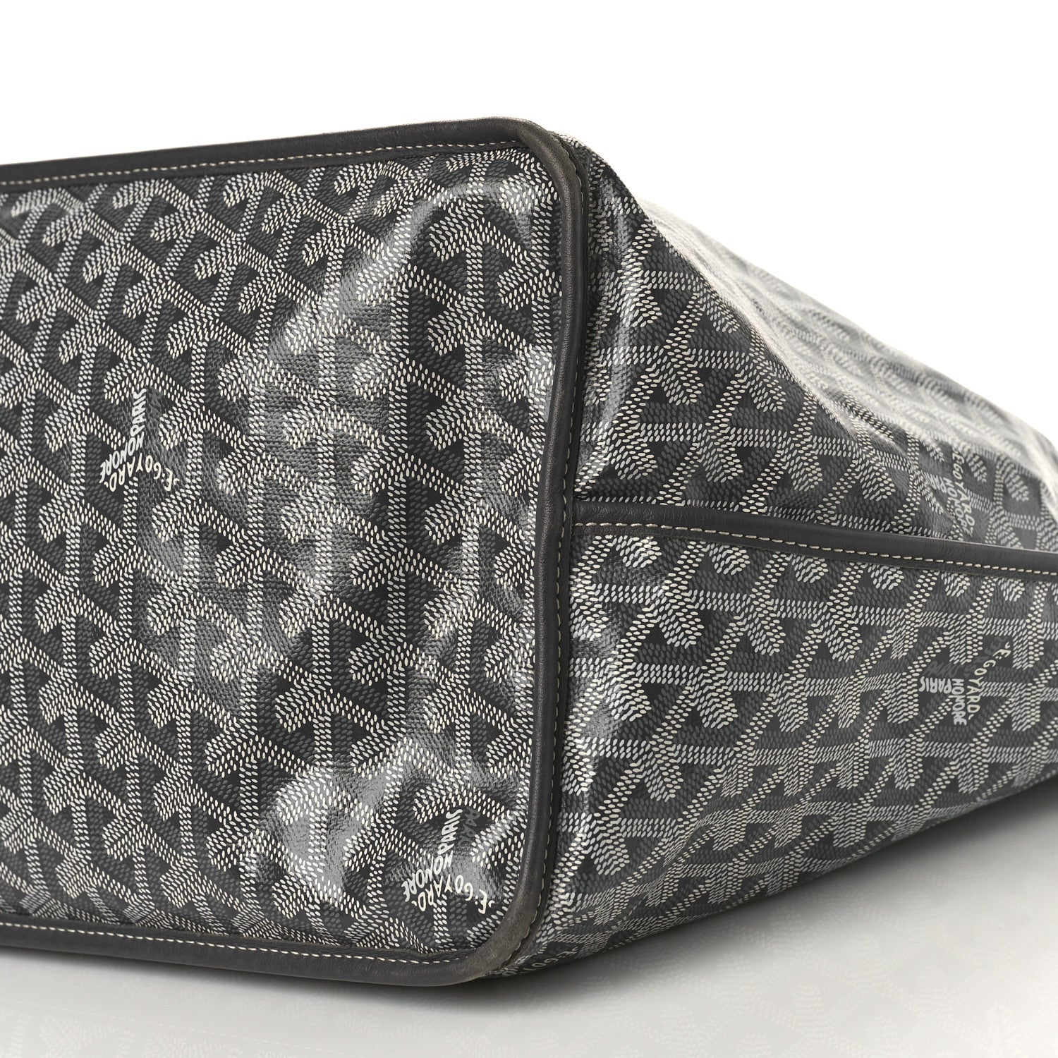 Goyard Goyardine Reversible Anjou GM Grey 11 of 15