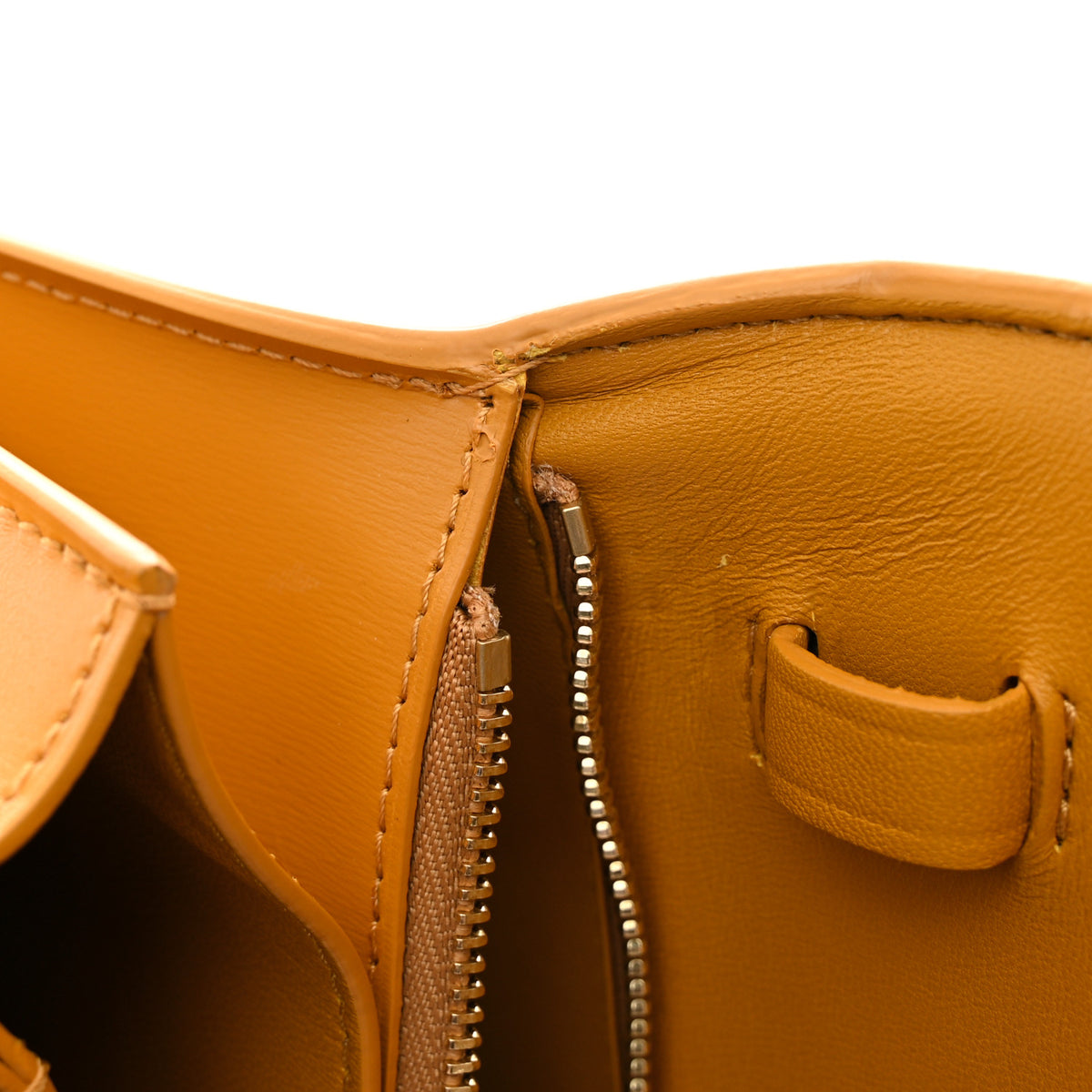 Smooth Calfskin Medium Classic Box Flap Bag Daffodil