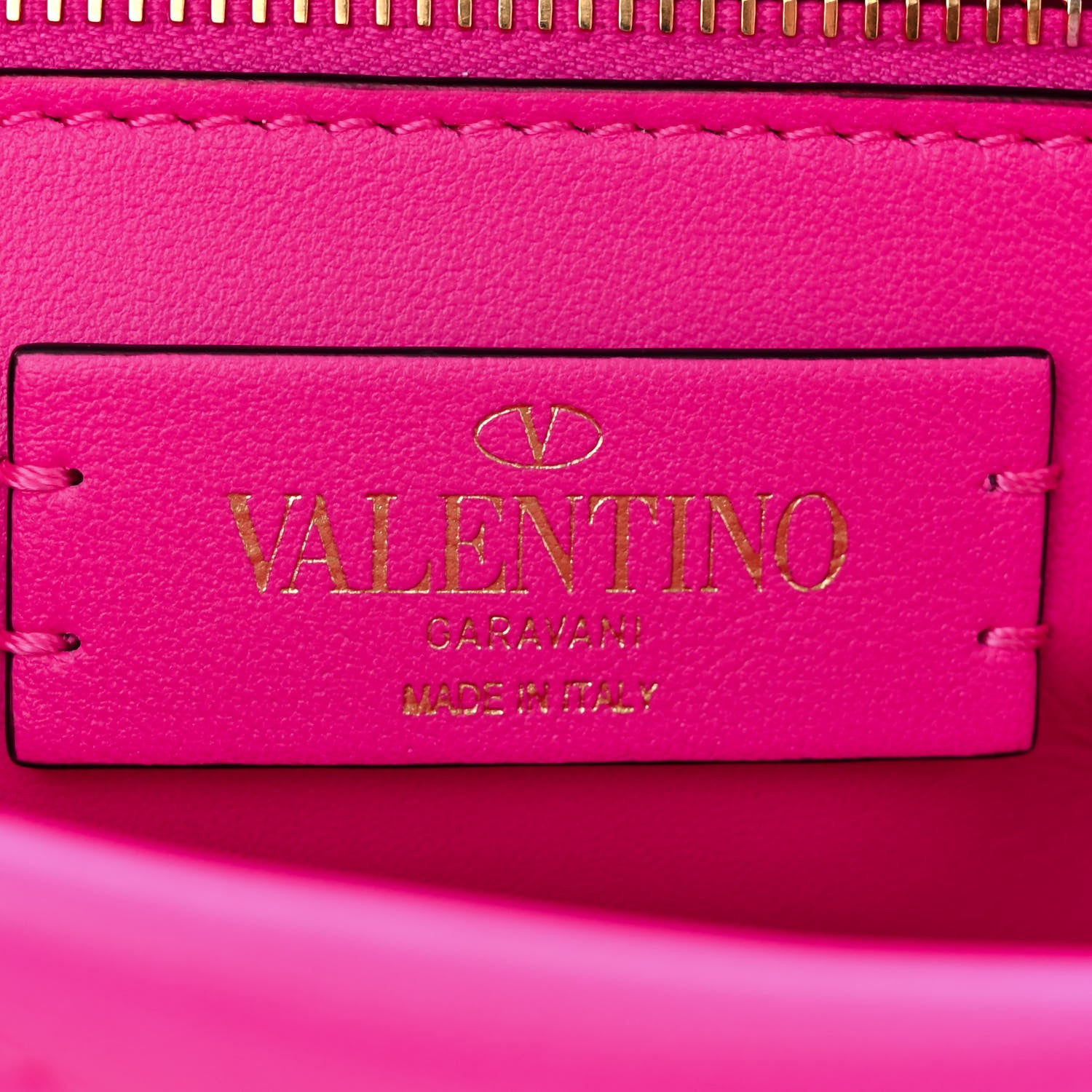 Valentino Garavani Nappa Lacquer Monochrome Medium Roman Stud Shoulder Bag Pink PP 6 of 9