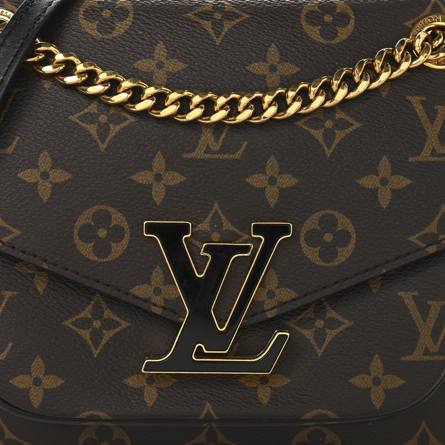Monogram Passy