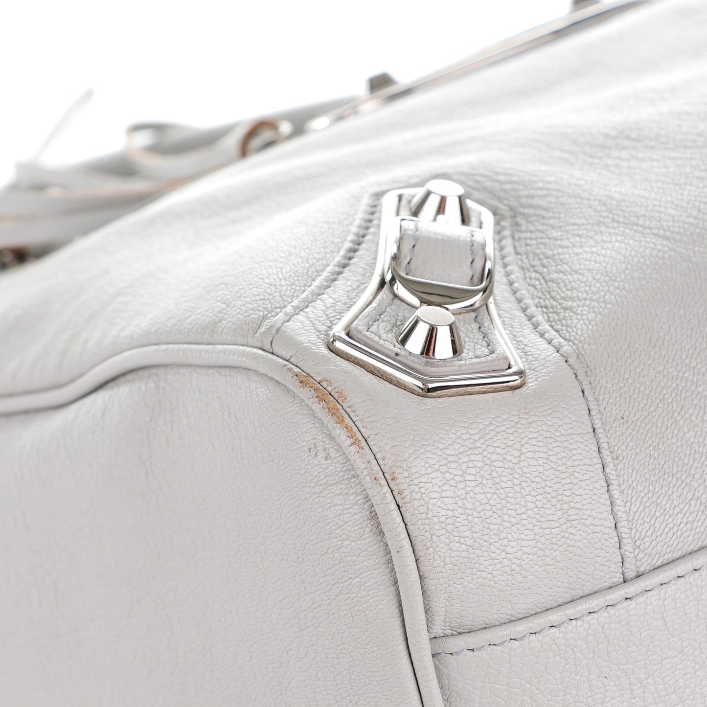 Chevre Silver Metallic Edge Hardware Velo Gris Perle