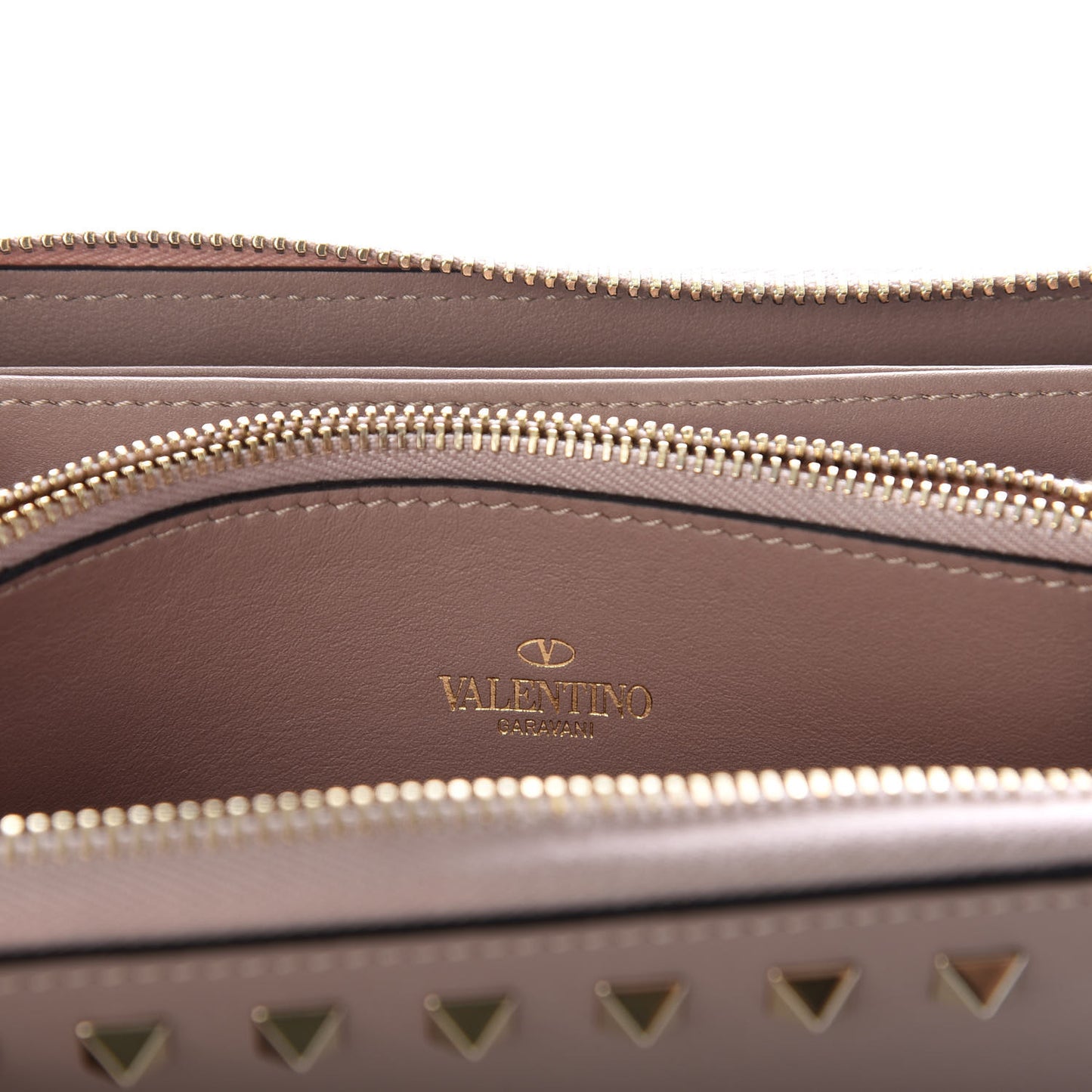 Calfskin Rockstud Zip Around Wallet Poudre