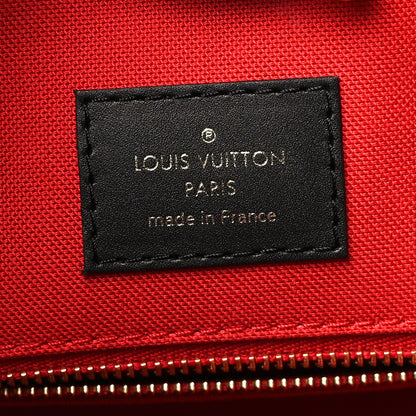 Louis Vuitton Reverse Monogram Giant Onthego MM 6 of 10