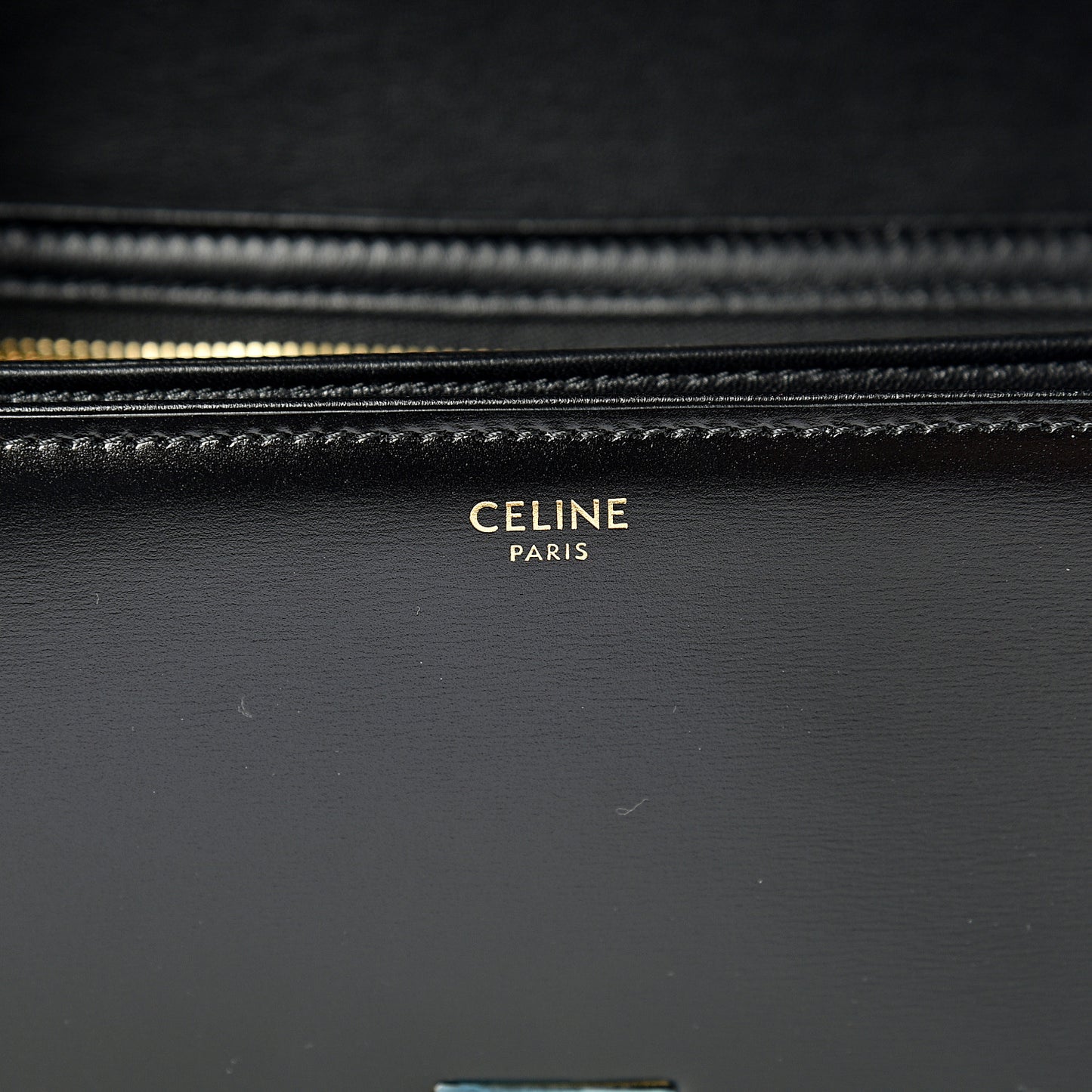 Shiny Calfskin Medium Triomphe Black