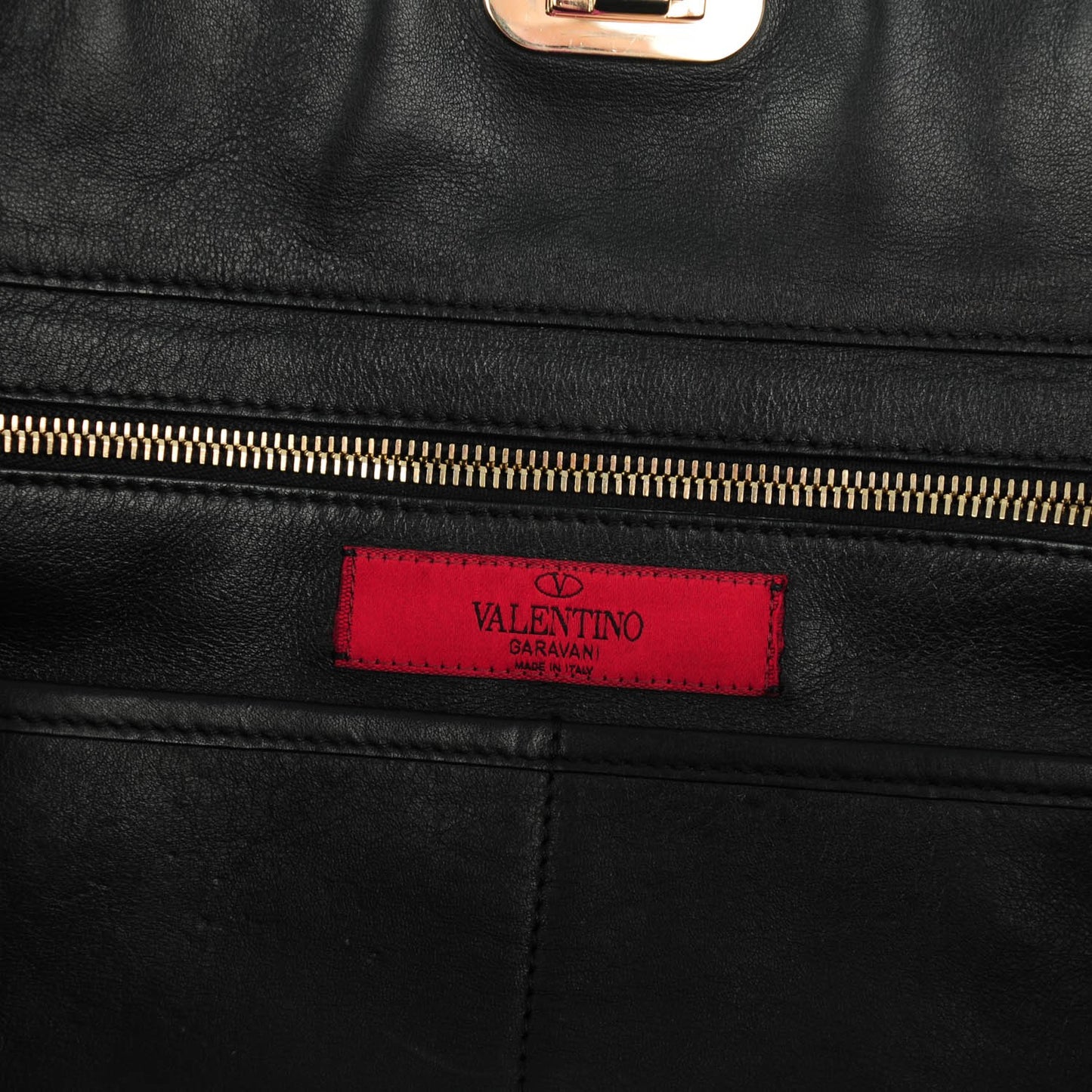 Vitello Medium Rockstud Tote Black