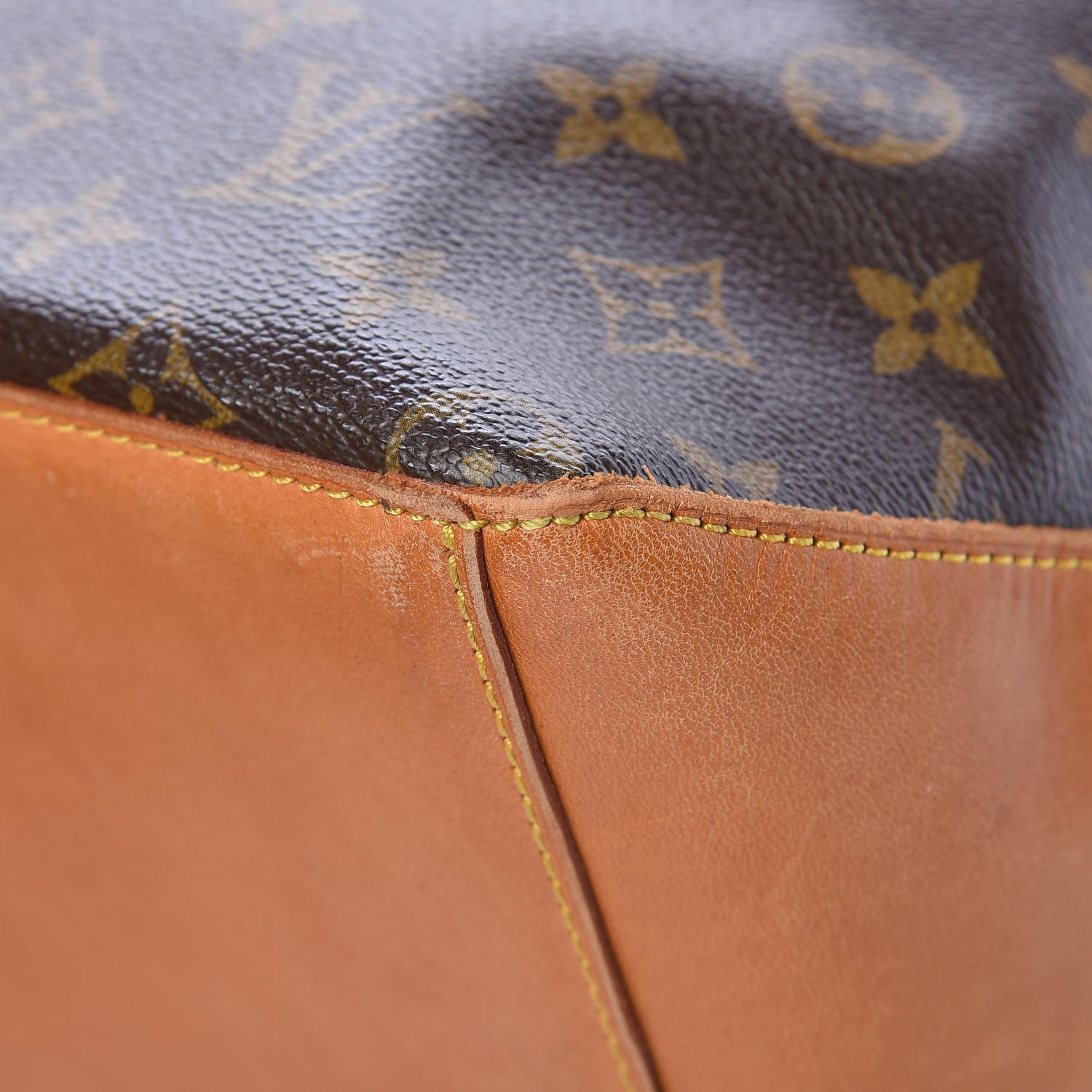 Louis Vuitton Monogram Cabas Mezzo 10 of 15
