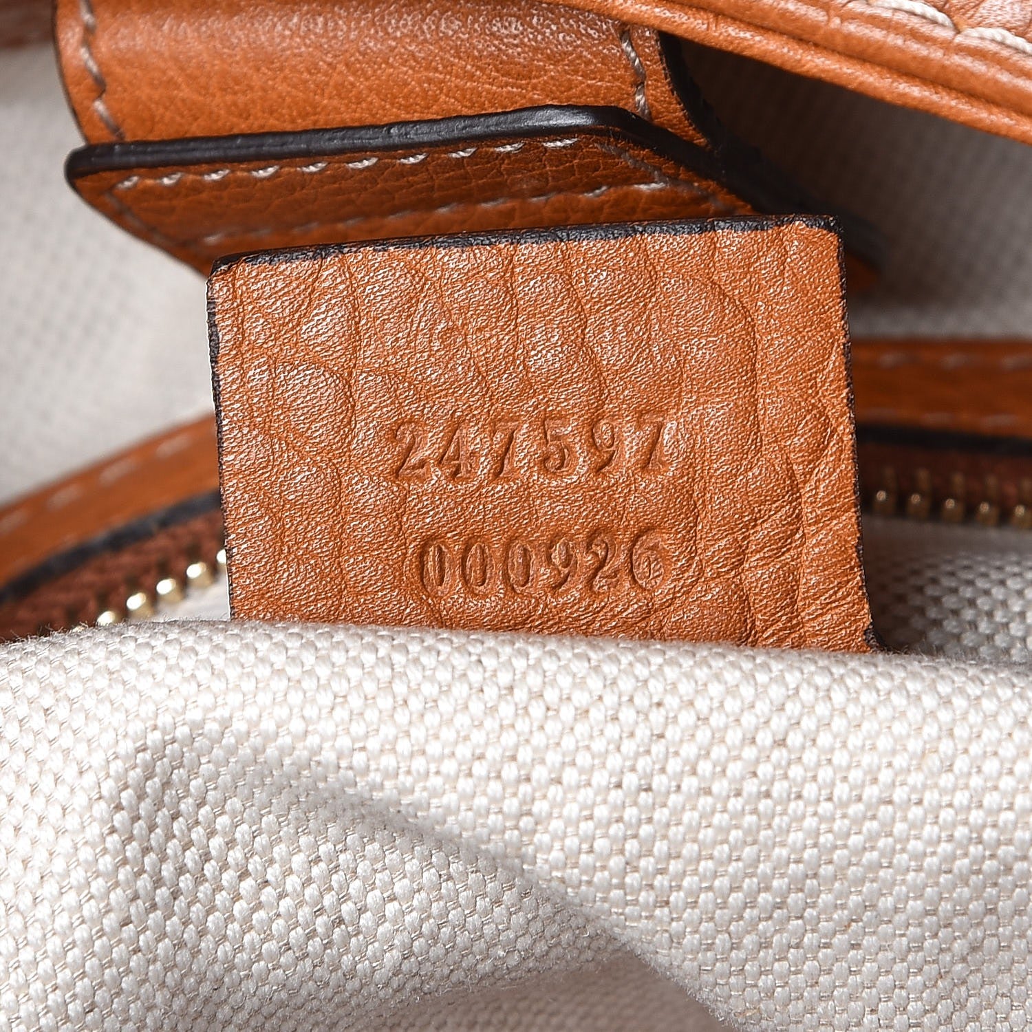 Gucci Pebbled Calfskin Medium Heritage Shoulder Bag Light Tobacco 7 of 7