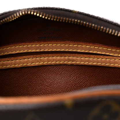 Louis Vuitton Monogram Blois 11 of 17