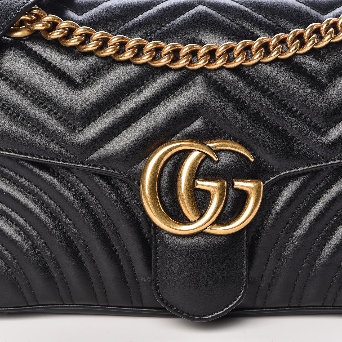 Calfskin Matelasse Small GG Marmont Shoulder Bag Black