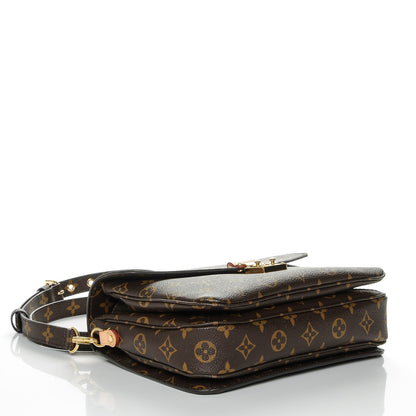 Louis Vuitton Monogram Pochette Metis 4 of 7