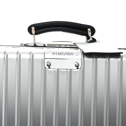 Rimowa Aluminum Classic Flight Cabin Silver 6 of 15