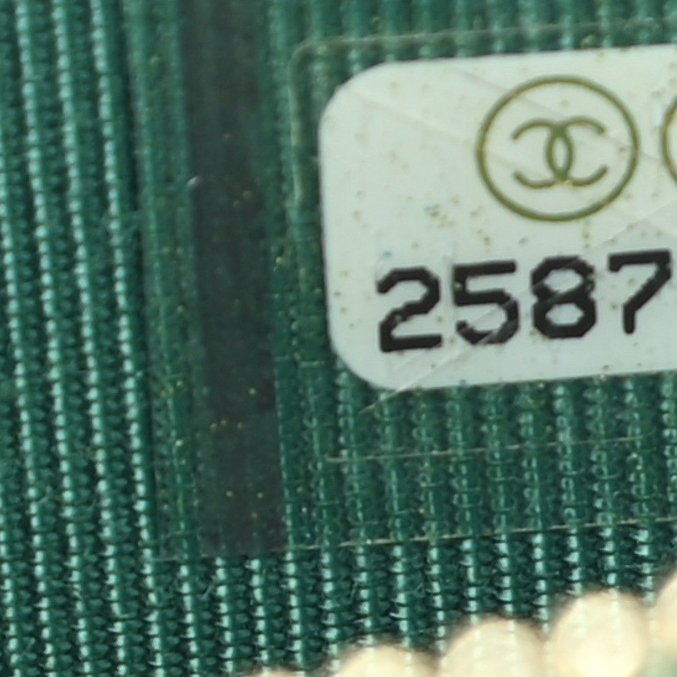 Chanel Metallic Caviar Quilted Zip Coin Purse Green 7 of 8