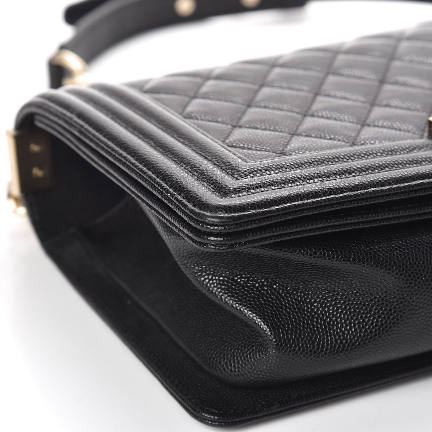 Caviar Quilted Medium Boy Flap Black