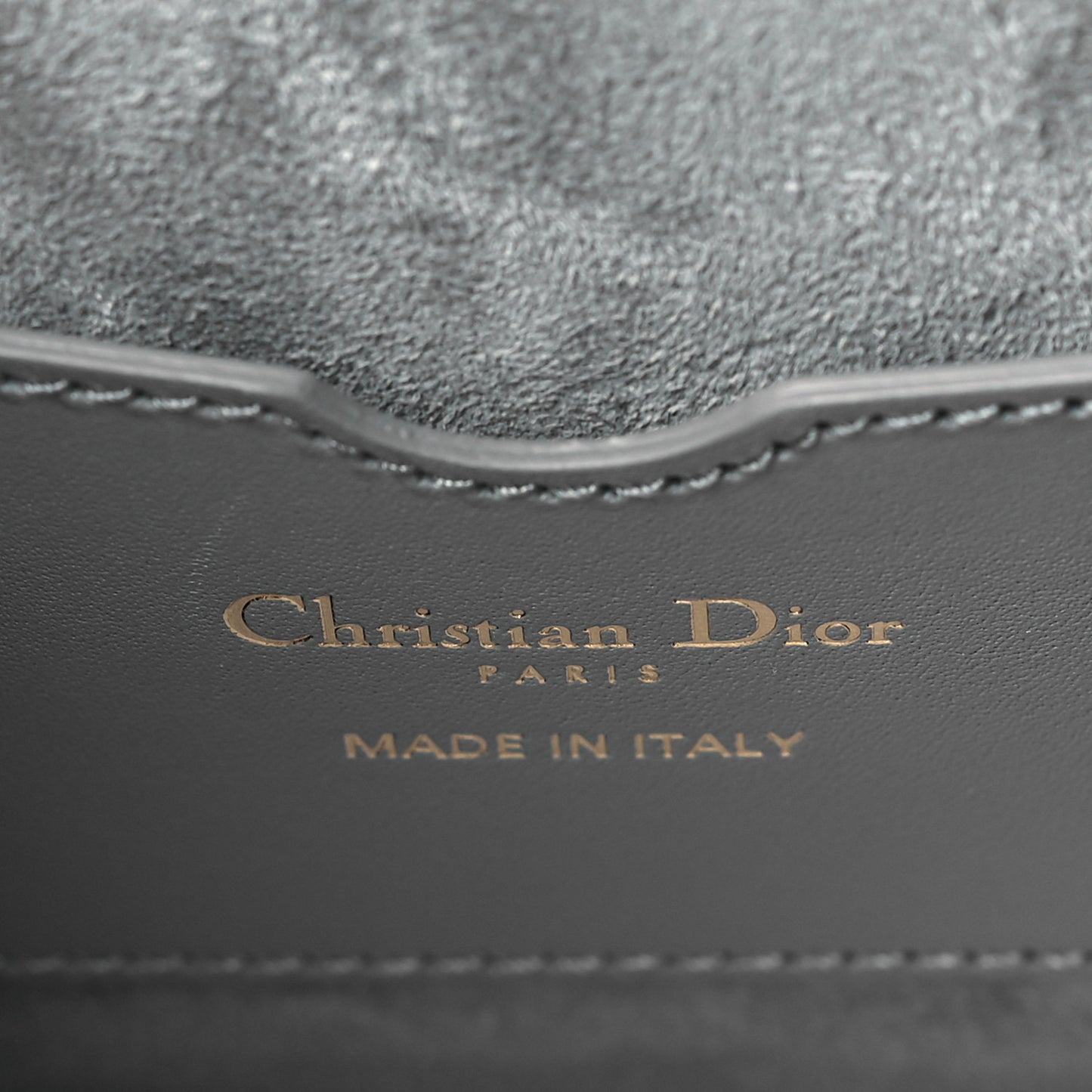 Box Calfskin Medium Bobby Flap Gray