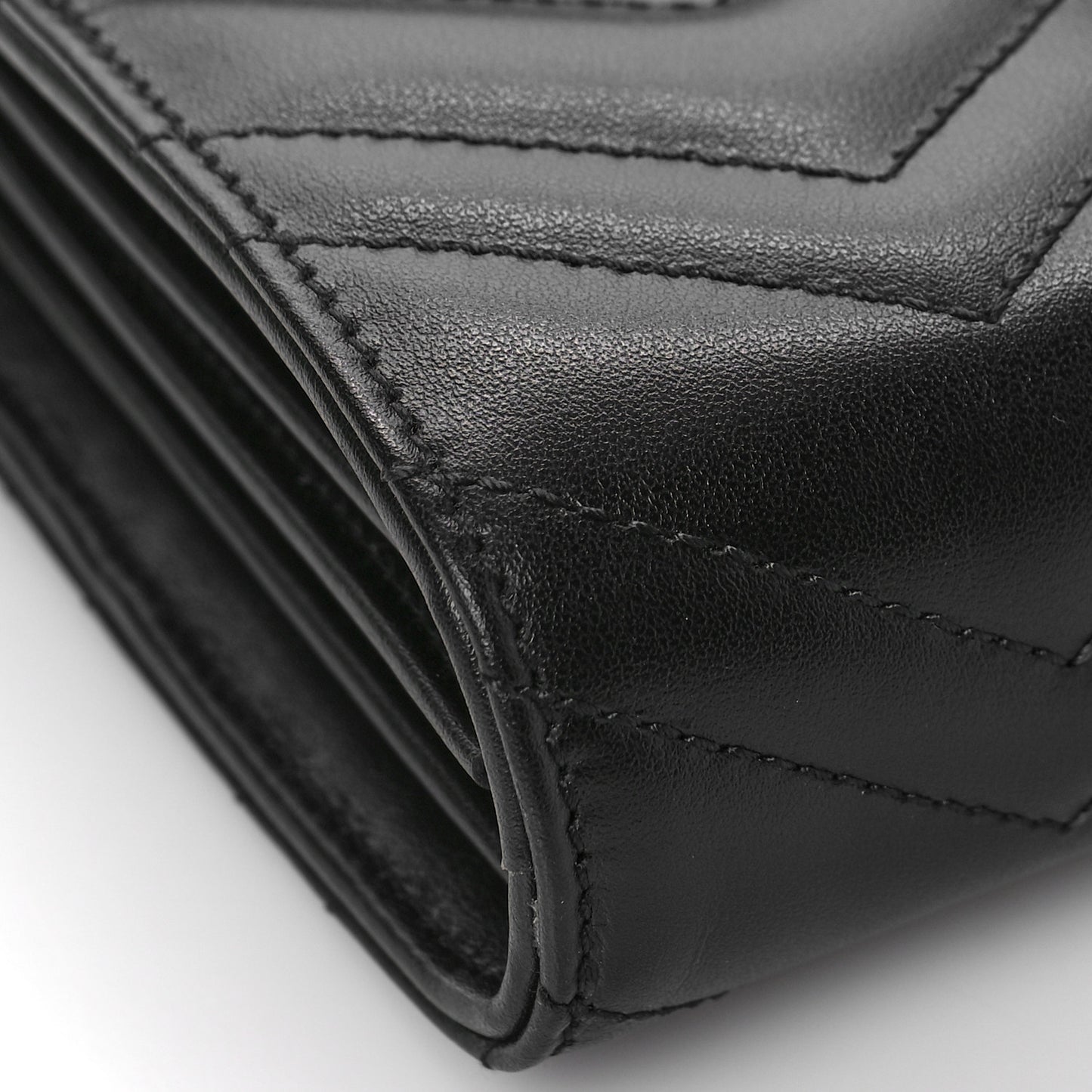 Calfskin Matelasse GG Marmont Chain Wallet Black