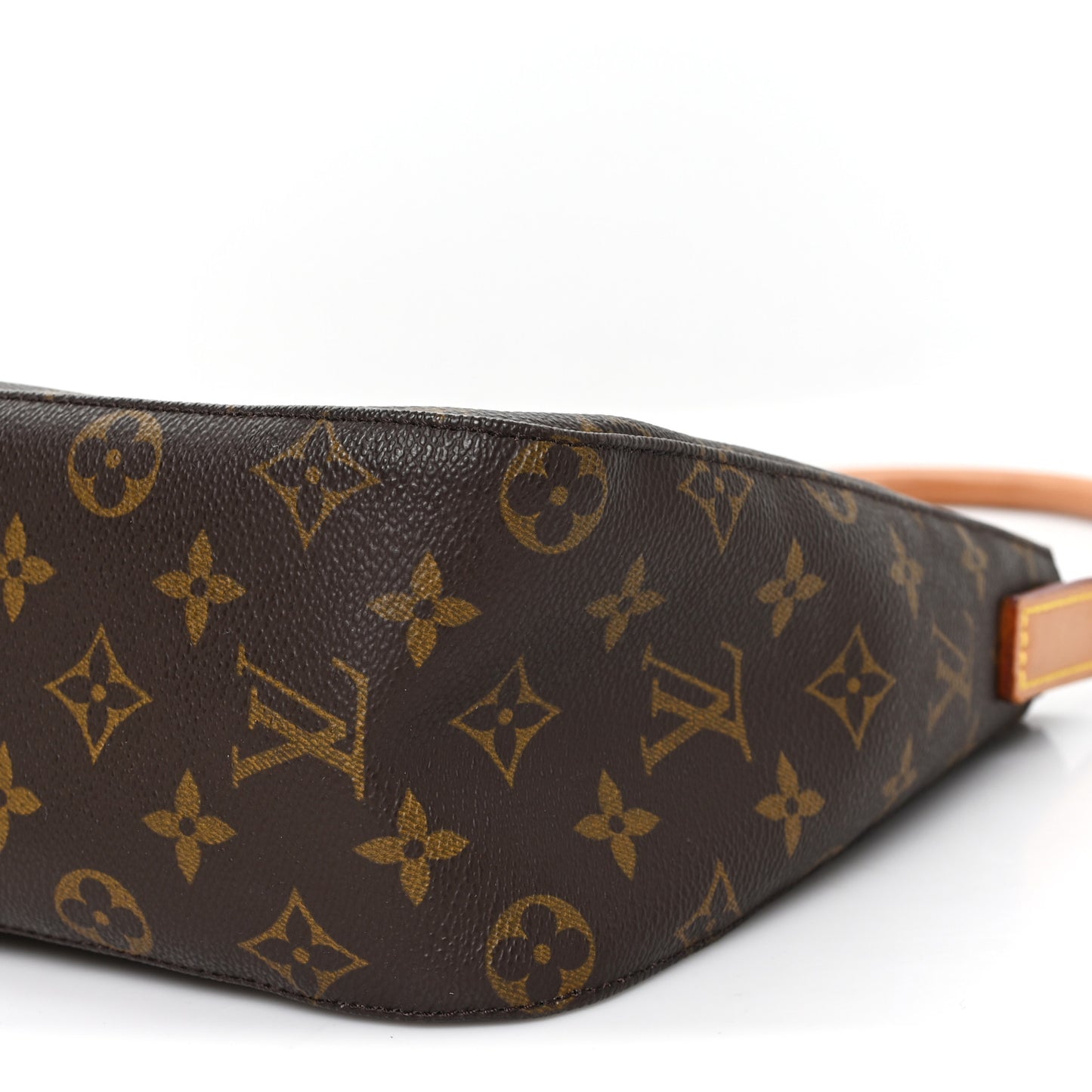 Monogram Looping MM
