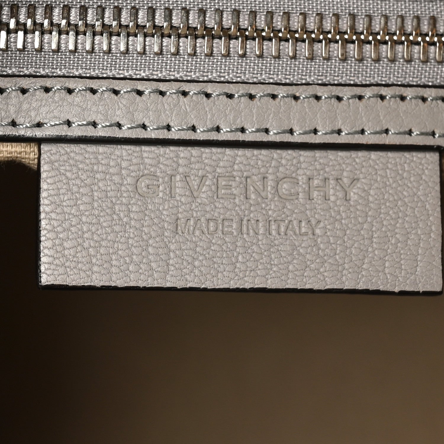 Givenchy Sugar Goatskin Small Antigona Pearl Grey 6 of 10