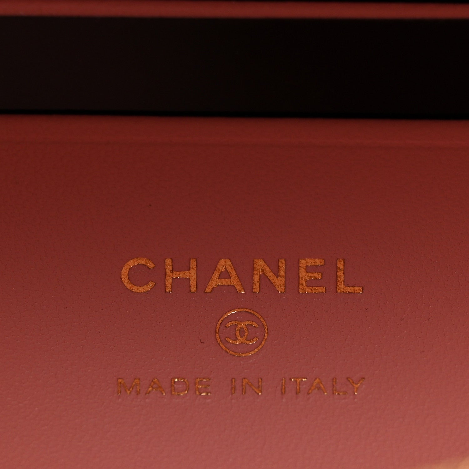Chanel Calfskin Crocodile Embossed Crococo Top Handle East West Vanity Case With Chain Pink 6 of 11