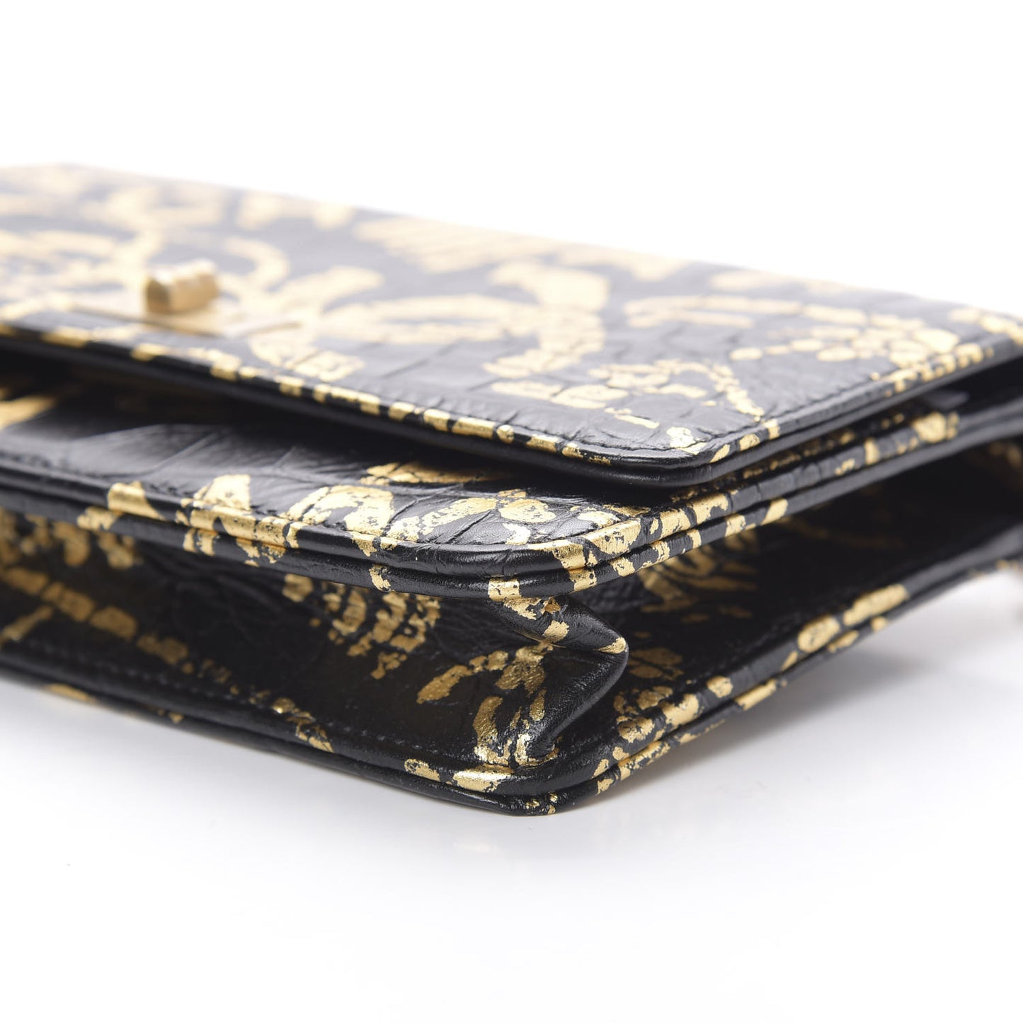 Calfskin Crocodile Embossed Graffiti 2.55 Cocodile Reissue Wallet On Chain WOC Black Gold